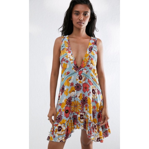 Free People Dresses & Skirts - Free People Let it Happen Mini Slip